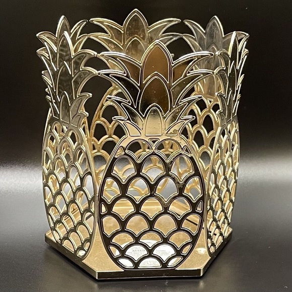 Bath and Body Works Pineapple Gold Candle Holder - Picture 1 of 4